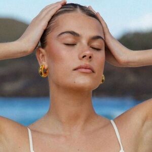 18K Gold Hammered Hoop Earrings